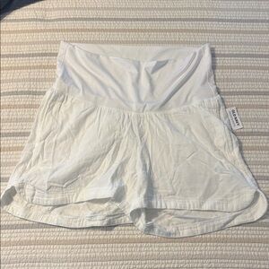 Old Navy White Maternity Shorts